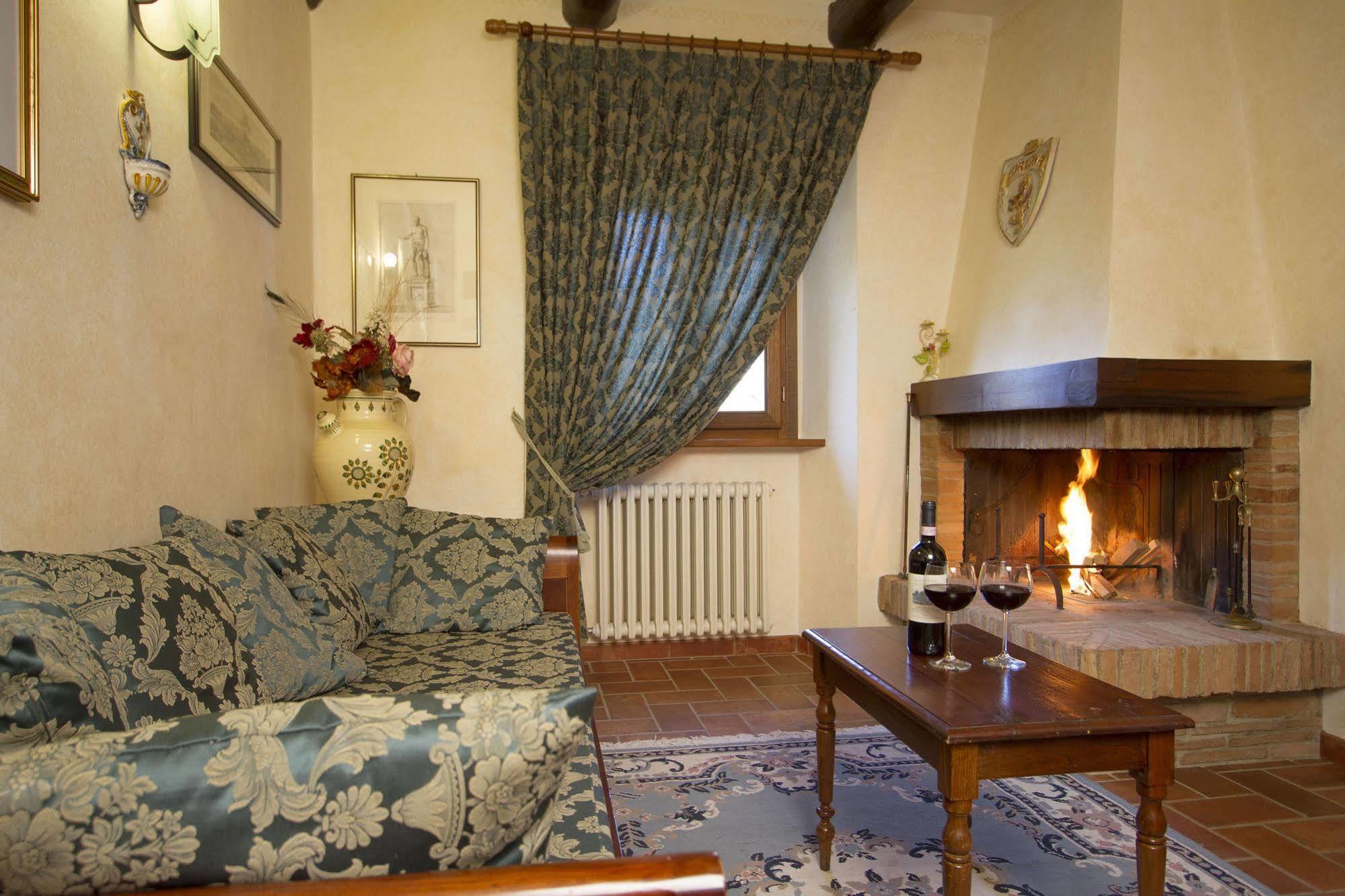 Rocca Di Pierle, Agriturismo Di Charme - Cortona Mercatale  Extérieur photo